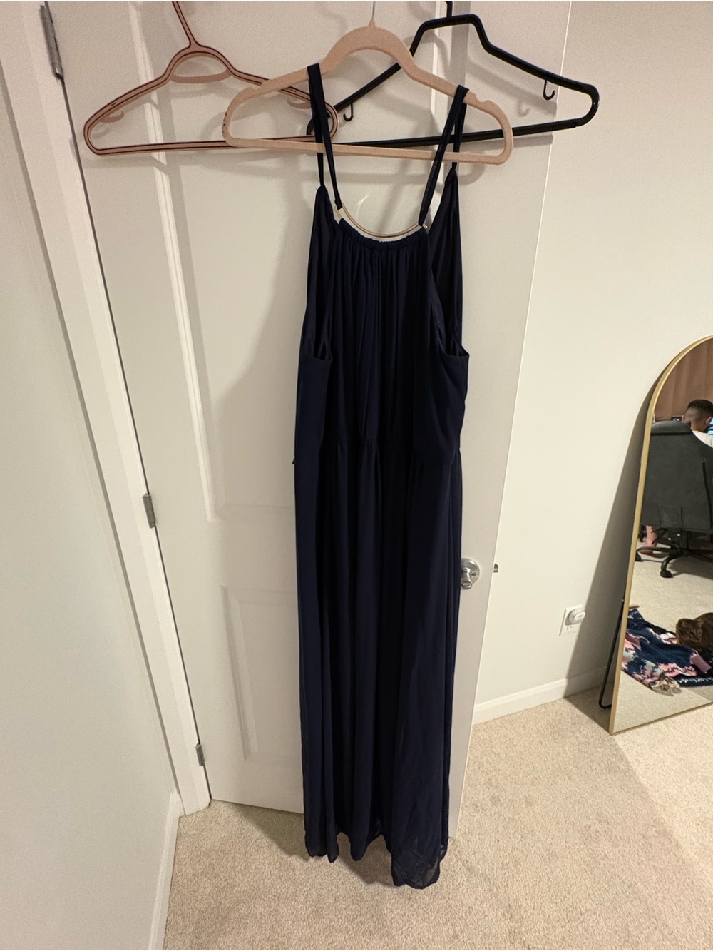 Women's Navy Blue Sleeveless gown - le château